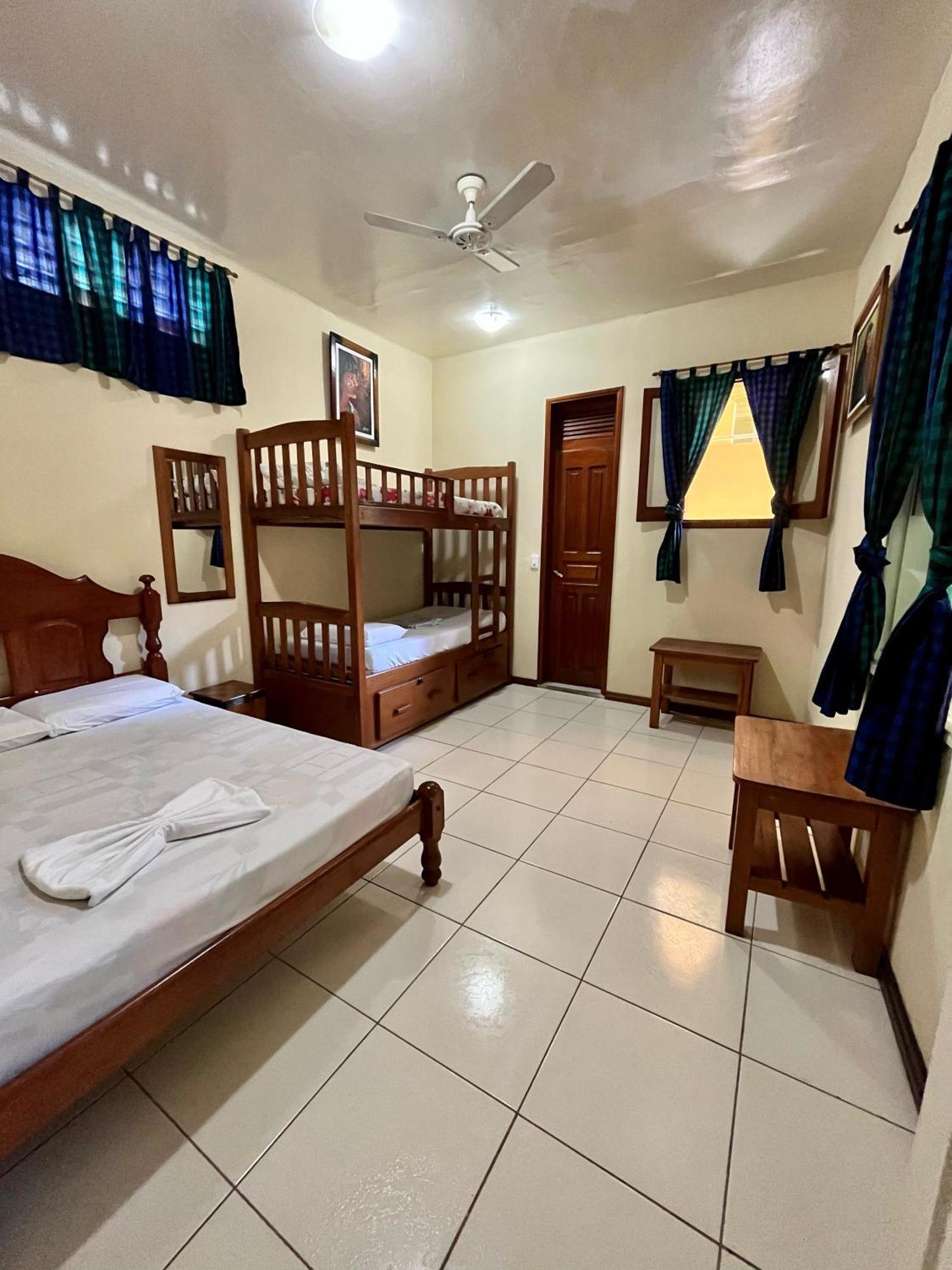 Hostel Manaus Exterior photo